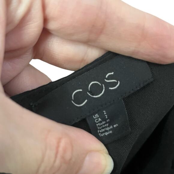 Cos Pleated Mini Dress Size 2 Fit And Flare Minimalist Classic Preppy V Neck - Picture 6 of 8